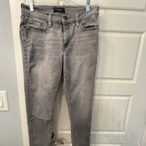 Banana Republic Factory Sculpt Skinny Gray Jeans Petite Size 27/4